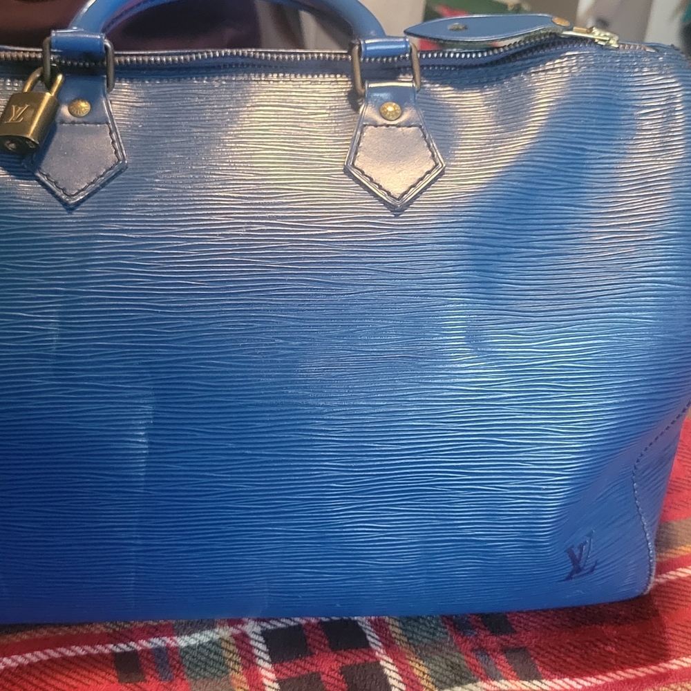 Louis Vuitton Epi Speedy 35